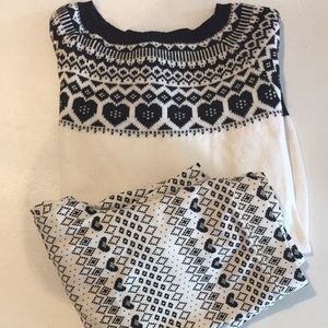 Gap girls 2 piece outfit fits average 12/14